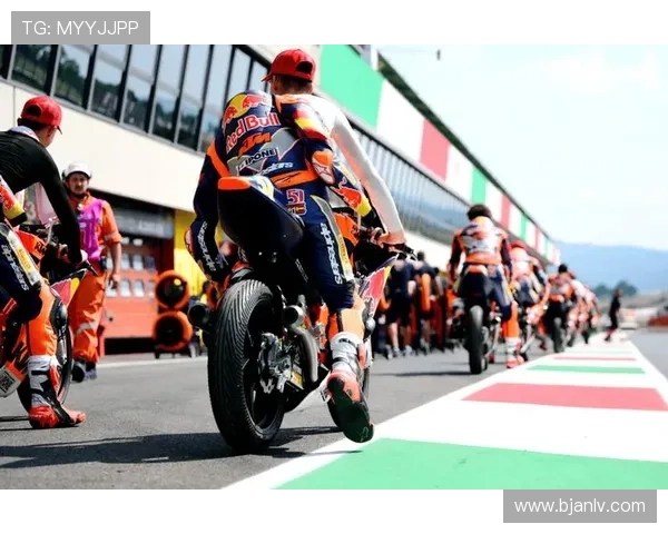 2025赛季MotoGP车手阵容大变动 新秀崭露头角老将面临挑战 2025赛季MotoGP车手阵容大变动 新秀崭露头角老将面临挑战