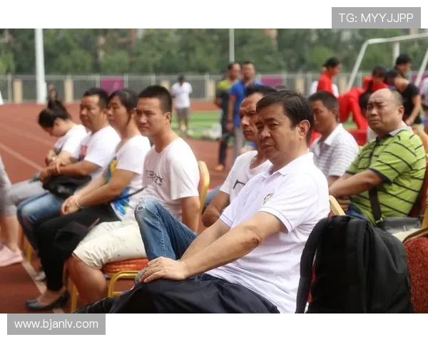 中国足球振兴计划再度启动 青训与职业联赛并重推动长远发展