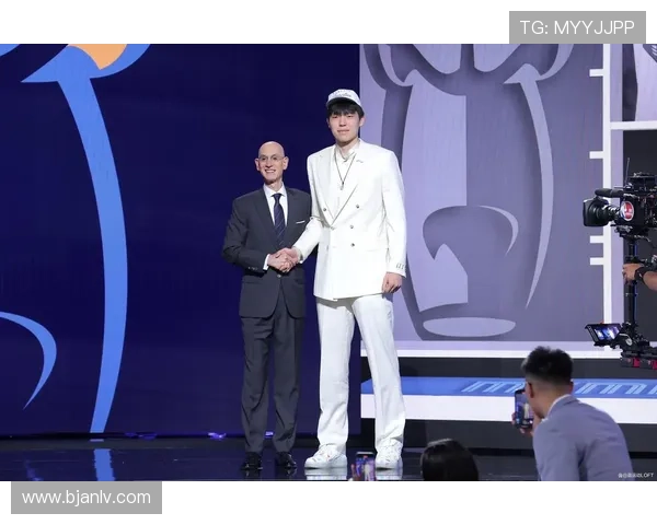 开拓者新赛季阵容调整与未来发展潜力分析