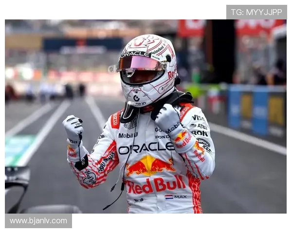 维斯塔潘再夺赛季冠军红牛车队强势领跑F1年度积分榜