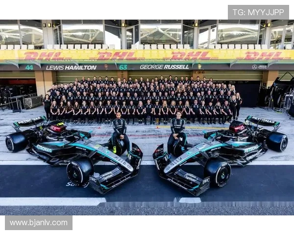 F1赛事新规发布车队调整战略引发车迷热议未来赛季或将大变革 F1赛事新规发布车队调整战略引发车迷热议未来赛季或将大变革