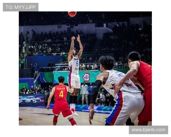 中国男篮强势逆袭战胜澳洲队 实现世界杯晋级目标全员表现抢眼 中国男篮强势逆袭战胜澳洲队 实现世界杯晋级目标全员表现抢眼