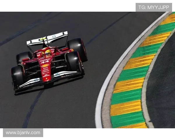 F1新赛季揭幕战前瞻 车队格局变化与冠军悬念升温焦点车手表现全面 F1新赛季揭幕战前瞻 车队格局变化与冠军悬念升温焦点车手表现全面