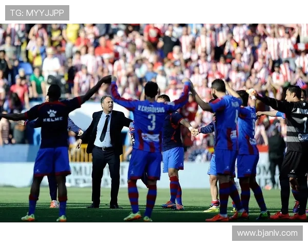 西甲联赛最新赛季前瞻:各大豪门争冠态势与黑马崛起预测分析 西甲联赛最新赛季前瞻:各大豪门争冠态势与黑马崛起预测分析